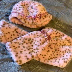 Toby NYC girls hat and scarf